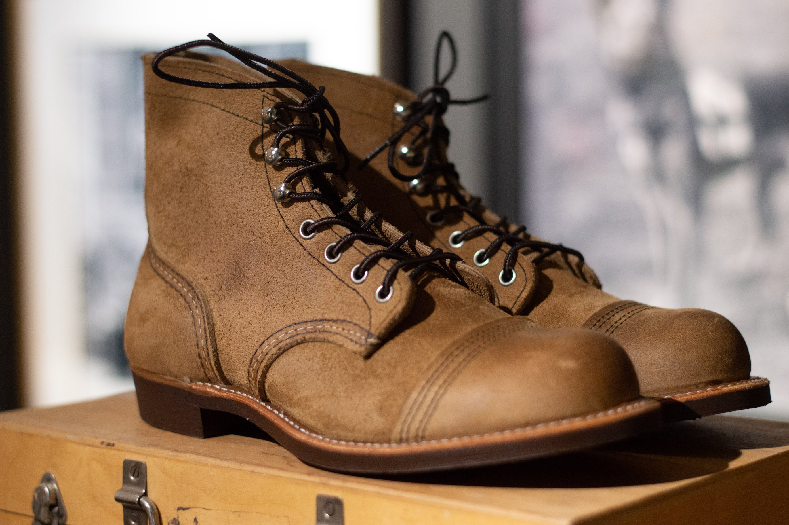 Red Wing 8083 Iron Ranger Hawthorne – Oeben's Mercantile